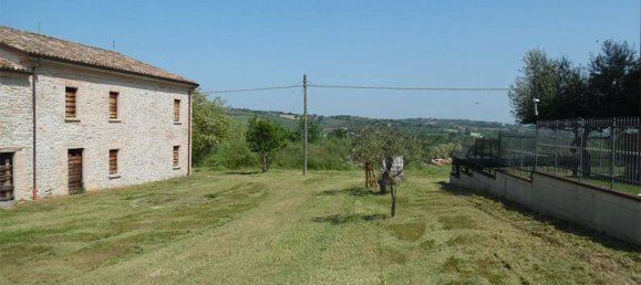9 rooms House in Morciano di Romagna, Italy No. 121957 3