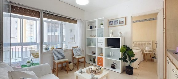 1 bedroom Apartment in Malaga, Spain No. 149996 4