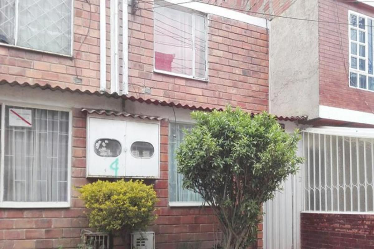 2 bedrooms House in Cundinamarca, Colombia No. 4659