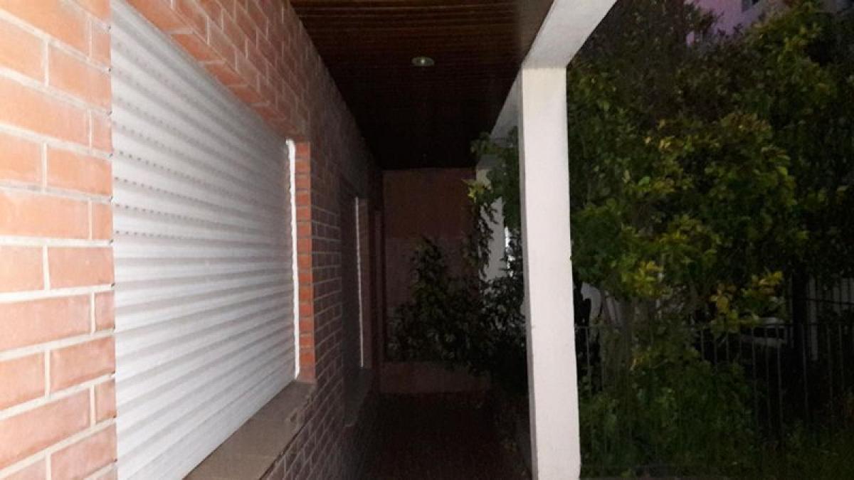 2 bedrooms House in Buenos Aires, Argentina No. 78033