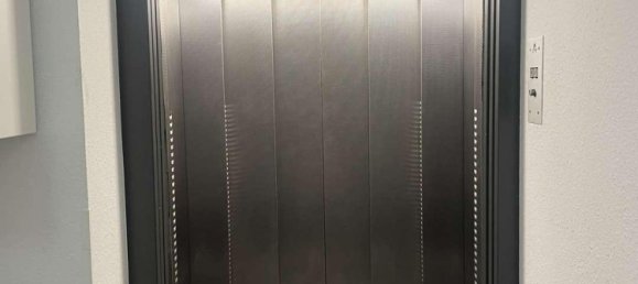 Квартира с 2 комнатами в Штутгарт, Германия № 267091 5