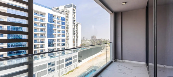 2 bedrooms Apartment in Dubai, UAE No. 20938 11