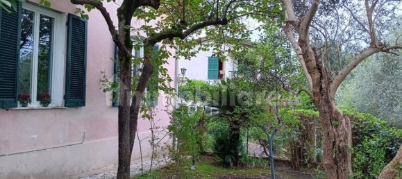 3 Schlafzimmer Haus in Massa, Italy, Nr. 106124 3