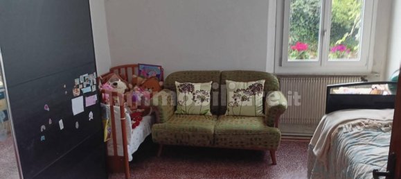 3 Schlafzimmer Haus in Massa, Italy, Nr. 106124 10