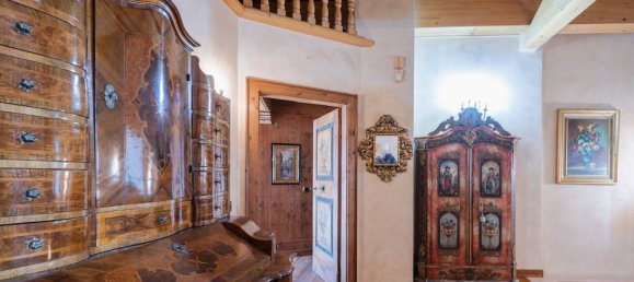 4 bedrooms Villa in Capriana, Italy No. 203719 15