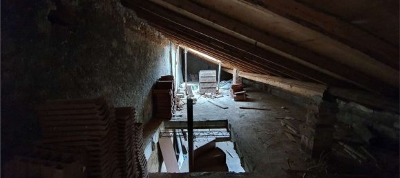 4 rooms House in Appiano Gentile, Italy No. 167517 17