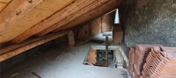 4 rooms House in Appiano Gentile, Italy No. 167517 19