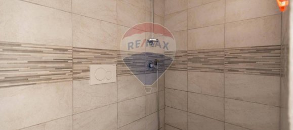 Apartamento T2 em Bari, Italy N.º 301815 4