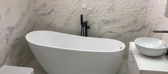 4 bedrooms Villa in La Nucia, Spain No. 4271 7