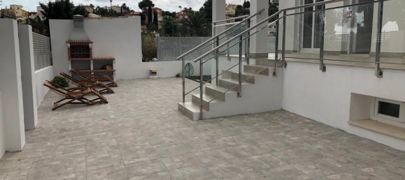 4 bedrooms Villa in La Nucia, Spain No. 4271 4