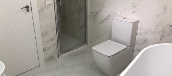 4 bedrooms Villa in La Nucia, Spain No. 4271 6