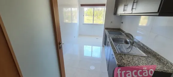 2 bedrooms Apartment in Canelas, Portugal No. 35369 2