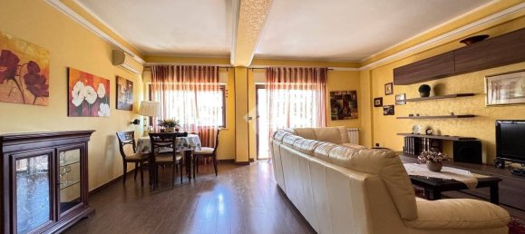 Apartamento T2 em Messina, Italy N.º 261954 3