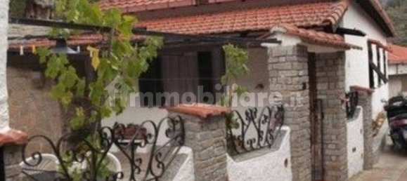 Вилла с 5 комнатами в Вентимилья, Италия № 192320 15