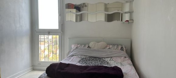 Dúplex de 3 dormitorios en Le Mee-sur-Seine, France No. 177700 6