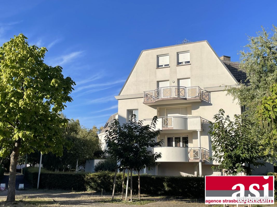 2 bedrooms Apartment in Strasbourg, France No. 248664