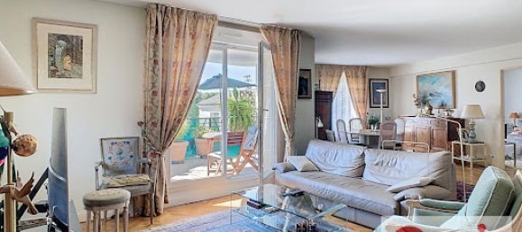 Apartamento de 4 dormitorios en Issy-les-Moulineaux, France No. 124537 3