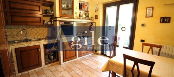 Дом с 3 спальнями в Мальтиньяно, Италия № 270914 5