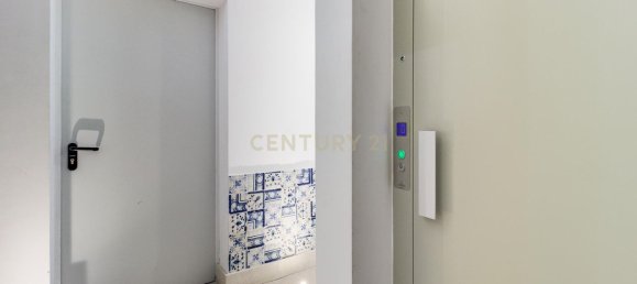 Дуплекс с 2 спальнями в Лиссабон, Португалия № 111248 33