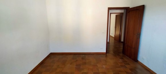 6 bedrooms Apartment in Ancona, Italy No. 372767 3