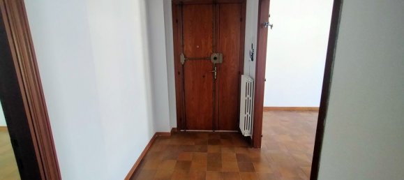 6 bedrooms Apartment in Ancona, Italy No. 372767 7