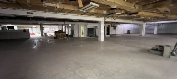 1656m² Commercial property in Barcelona, Spain No. 112495 3