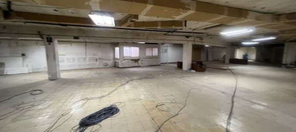 1656m² Commercial property in Barcelona, Spain No. 112495 19