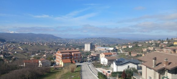 Apartamento de 4 dormitorios en Campobasso, Italy No. 89602 5