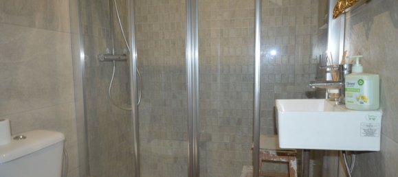 Apartamento de 2 dormitorios en La Duquesa, Spain No. 44079 11