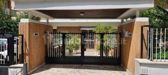 1 bedroom Apartment in Rome, Italy No. 276084 3