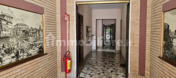 1 bedroom Apartment in Rome, Italy No. 276084 8
