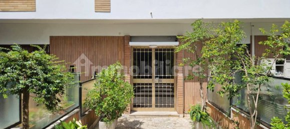 1 bedroom Apartment in Rome, Italy No. 276084 5