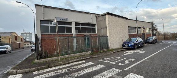 Lagerhaus in Cinisello Balsamo, Italy 720m², Nr. 134618 9