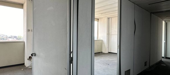 Gewerbliche Immobilie in Cologno Monzese, Italy 3016m², Nr. 296703 8