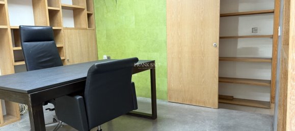 Laden in Gzira, Malta, Nr. 13242 6