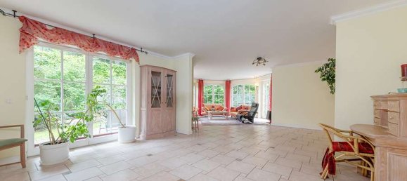 Villa de 7 habitaciónes en Harburg, Germany No. 246460 6