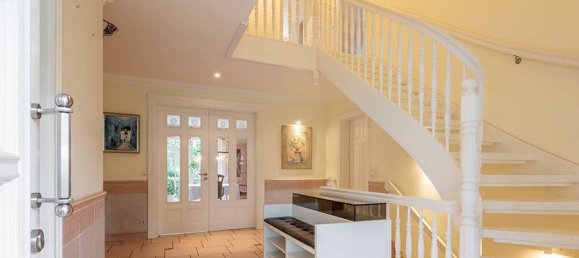 Villa de 7 habitaciónes en Harburg, Germany No. 246460 4