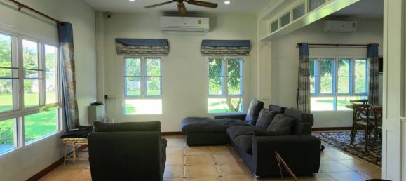 4 bedrooms House in Chiang Mai, Thailand No. 27049 3