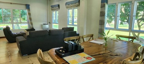 4 bedrooms House in Chiang Mai, Thailand No. 27049 4