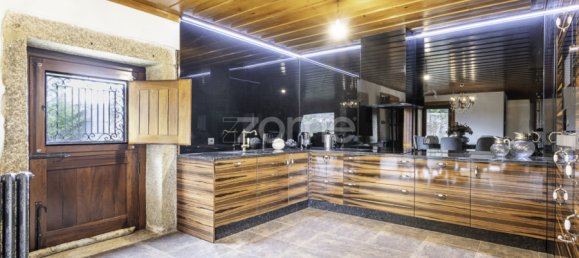 3 bedrooms House in Barcelos, Portugal No. 31480 12