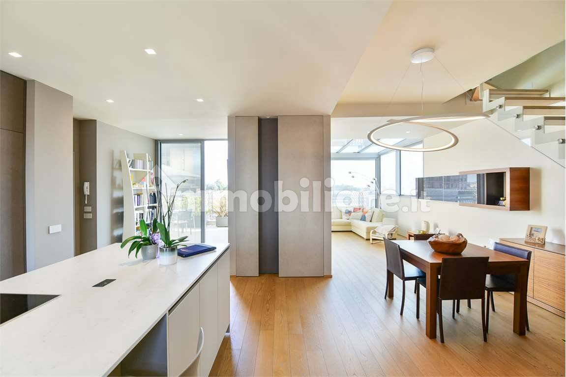 2 bedrooms Penthouse in Seregno, Italy No. 348586