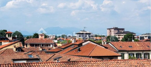 2 bedrooms Penthouse in Seregno, Italy No. 348586 13