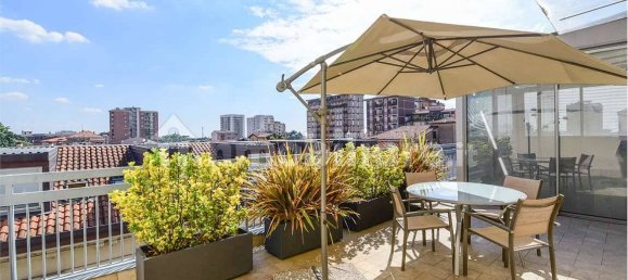 2 bedrooms Penthouse in Seregno, Italy No. 348586 12