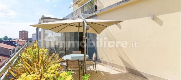 2 bedrooms Penthouse in Seregno, Italy No. 348586 9