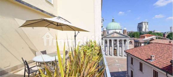 2 bedrooms Penthouse in Seregno, Italy No. 348586 10