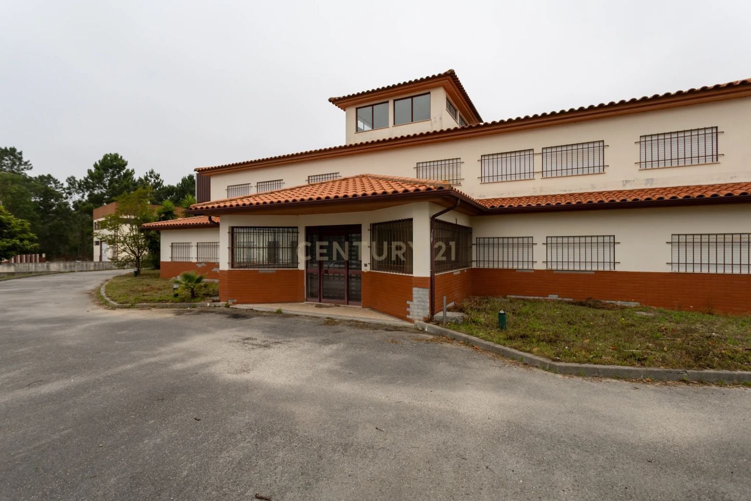 Armazém em Leiria, Portugal 3000 m² N.º 143224