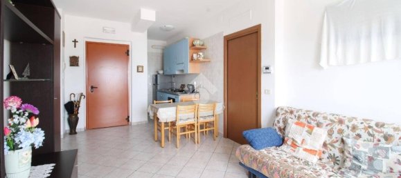 2 bedrooms Apartment in Porto Sant'Elpidio, Italy No. 328211 4