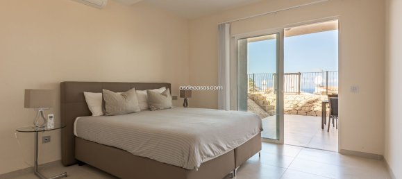 4 bedrooms Villa in Adeje, Spain No. 28036 21