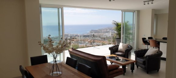 4 bedrooms Villa in Adeje, Spain No. 28036 6