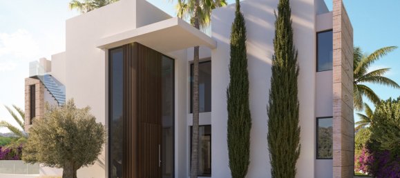 5 bedrooms Villa in Marbella, Spain No. 4794 5